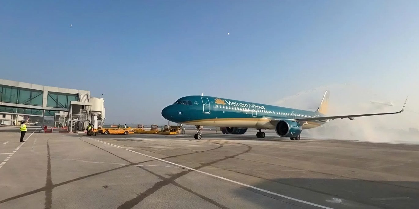 Tàu bay Vietnam Airlines sẽ tiếp tục sải cánh trên bầu trời xứ Nghệ – mang theo niềm tin, sự kết nối và tinh thần phục vụ tận tâm của Hãng hàng không Quốc gia.