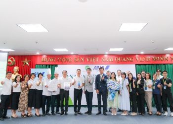 [Búa Liềm Vàng 2025]  Tổ chức Đảng vững mạnh – Nền tảng nâng tầm thương hiệu suất ăn hàng không Nội Bài