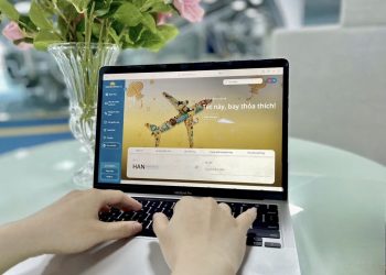 Vietnam Airlines tăng tốc chuyển đổi số, ra mắt website mới hướng tới chuẩn 5 sao