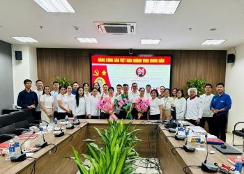 [Búa Liềm Vàng 2025] Trẻ hóa đảng viên trong Chi bộ: Nâng cao sức chiến đấu từ những người trẻ