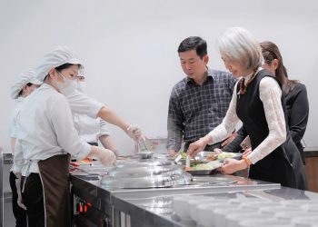 [Hôm nay ăn gì] Ghé Sky Lounge nạp năng lượng cho những ngày làm việc bận rộn trước kỳ nghỉ Tết