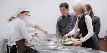 [Hôm nay ăn gì] Ghé Sky Lounge nạp năng lượng cho những ngày làm việc bận rộn trước kỳ nghỉ Tết