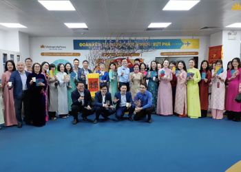 [VNA What] Không khí làm việc hứng khởi trong ngày đầu năm mới