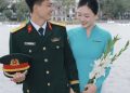Chuyện tình gần 10 năm của nữ tiếp viên Vietnam Airlines và anh bộ đội: Mỗi năm chỉ gặp nhau vài ngày