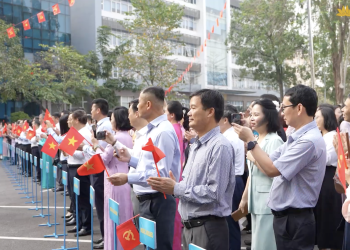 [VNA NEWS] Chào cờ tháng 3/2026: Duy trì ổn định khai thác, chuẩn bị nguồn lực cho cao điểm hè