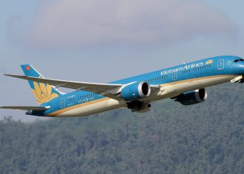 Vietnam Airlines: Kiên cường qua từng chặng đường thử thách