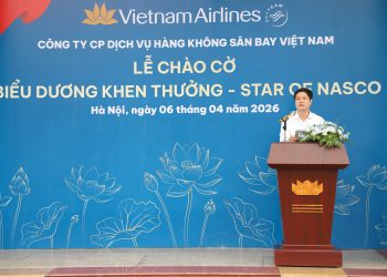 NASCO tổ chức Lễ chào cờ tháng 4: Giữ vững nhịp vận hành, nâng cao hiệu quả thực thi