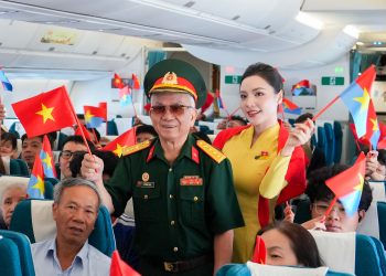 [VNA What] Chuyến bay đặc biệt mang tinh thần ‘Bay cao khát vọng’ của Vietnam Airlines