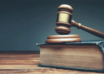 Bản tin Pháp luật tháng 4: Chính sách hỗ trợ hàng không và các quy định đáng chú ý