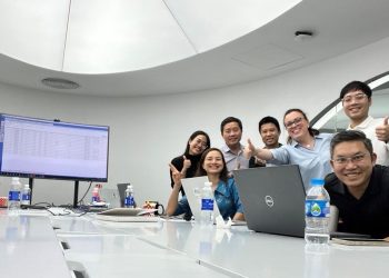 [Cuộc thi VHDN] Chuyện về những người dệt lịch bay – Nguyễn Hồng Đức – TTBSP