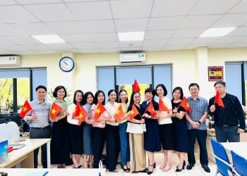 [Cuộc thi VHDN] Tinh thần Chiến binh Sen Vàng – Từ những điều bình dị phía sau mỗi chuyến bay – Văn phòng Liên đội phía Bắc – Đoàn Tiếp Viên