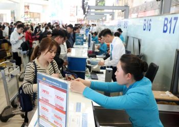[Cuộc thi VHDN] Giữa mùa cao điểm, chúng tôi cùng đứng chung tuyến đầu – Đinh Quang Dũng – VIAGS