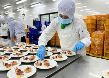 [Cuộc thi VHDN] Câu chuyện đẹp về văn hóa doanh nghiệp: đảm bảo chất lượng từng suất ăn – Nguyễn Công An – NCS