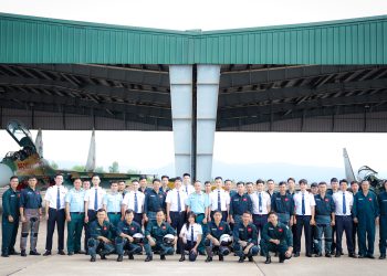 [Cuộc thi VHDN] Khi tuổi trẻ cất cánh cùng đam mê – Chu Hồng Hà – Đoàn bay 919