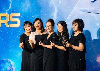 [Cuộc thi VHDN] “Chị Nga” – Hình mẫu sống động của văn hóa Vietnam Airlines – Nguyễn Hữu Quỳnh Giao – CNVN