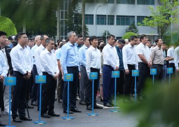 [VNA News] Chào cờ tháng 5/2026: Phát huy tinh thần trách nhiệm trong toàn hệ thống