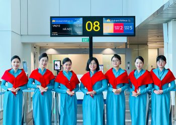 [Cuộc thi VHDN] Vietnam Airlines – Chắp cánh khát vọng Việt – Hoàng Thị Phương Lan – VIAGS