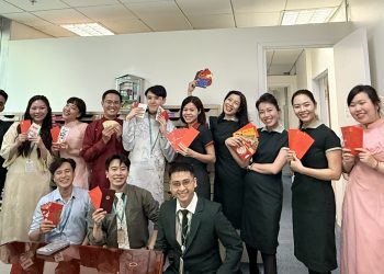 [Cuộc thi VHDN] Nụ cười thắp sáng tinh thần “chiến binh Sen Vàng” – Trần Anh Khoa – VIAGS