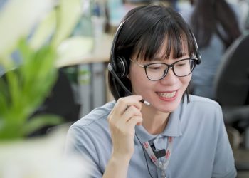 [Cuộc thi VHDN] Câu chuyện về những “chiến binh thầm lặng” tại Trung tâm chăm sóc khách hàng Sabre Việt Nam – Hoàng Thị Mỹ Linh – Sabre