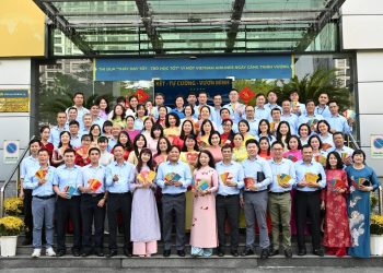 [Cuộc thi VHDN] Những con người thầm lặng phía sau những chuyến bay an toàn – Đào Xuân Hồng – FTC