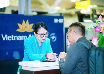 [Cuộc thi VHDN] Những câu chuyện ở sân bay: Nơi chia ly và những khởi đầu mới – Nguyễn Trang Nhung 9 – VIAGS