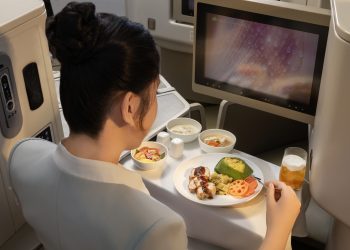 Vietnam Airlines ra mắt chuỗi trải nghiệm mùa Sen