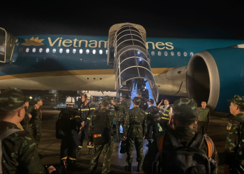 [Tiền phong] Quân đội, công an Việt Nam lên đường giúp Venezuela khắc phục thảm họa động đất