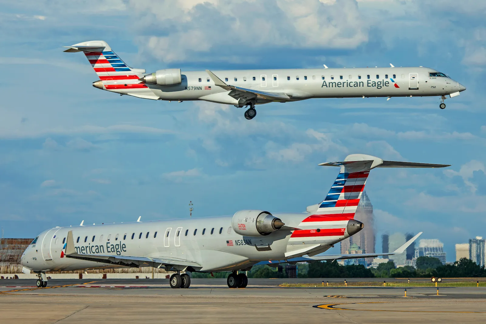 PSA-CRJ900-CLT-William-Derrickson-3