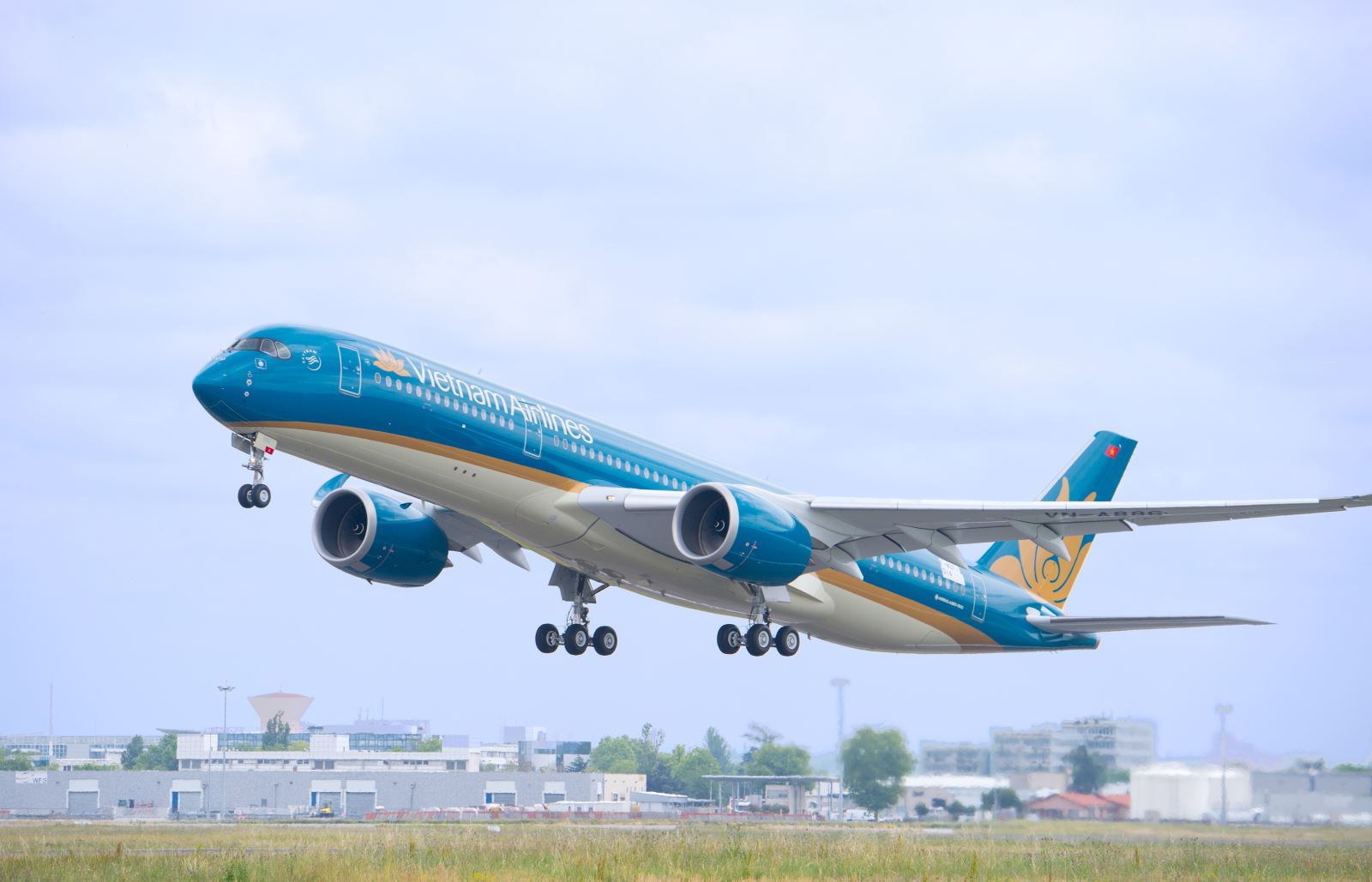 Vietnam Airlines mở bán vé khứ hồi TP.HCM - Colombo ưu đãi từ 7 triệu đồng