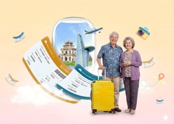 Vietnam Airlines đồng hành cùng hành khách cao tuổi trên mọi hành trình