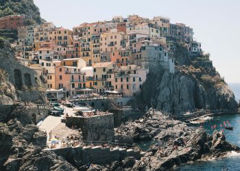 Cinque Terre – Nơi trái tim lỡ nhịp giữa những sắc màu của Địa Trung Hải