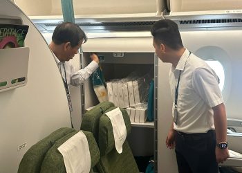Lãnh đạo Vietnam Airlines kiểm tra tại Nội Bài, rà soát hiệu quả khai thác