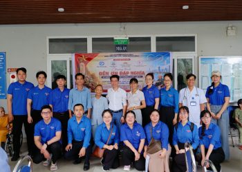Tuổi trẻ Vietnam Airlines khu vực Đà Nẵng tri ân người có công với cách mạng