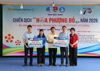 Chiến dịch “Hoa phượng đỏ”: Chuyến bay đặc biệt mang tên sẻ chia 