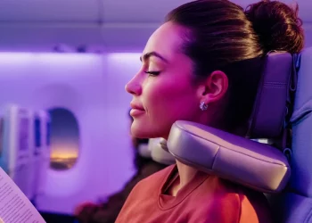 Aviation News 21/7: Lần đầu tiên trên thế giới, Emirates ra mắt tựa đầu U-Dream dành cho hạng Phổ thông