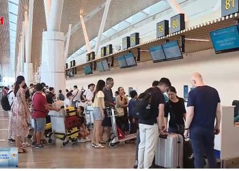 [VTV] Giá vé máy bay giảm tại một số chặng