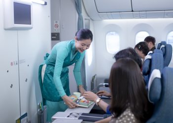 Nhường một chút, trao nhiều hơn