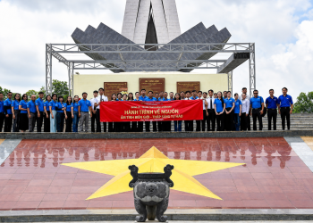 “Ấm tình biên giới – Thắp sáng tự hào”: Hành trình về nguồn ý nghĩa của Trung tâm Huấn luyện bay
