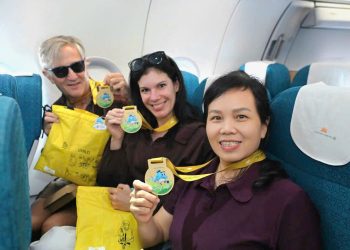 “Bay nhẹ tới Huế”, thêm một hành trình xanh cùng Vietnam Airlines