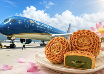 [CafeF] Chuyện 1 năm chỉ diễn ra 1 lần ở Vietnam Airlines