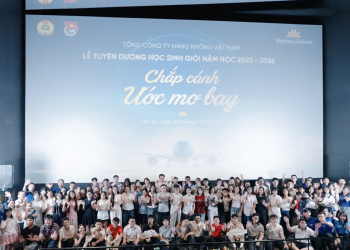Công đoàn và Đoàn Thanh niên tuyên dương Học sinh giỏi năm học 2025 – 2026