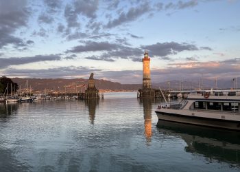 Theo dấu hoàng hôn ở Lindau, chạm vào vẻ đẹp bình yên của nước Đức