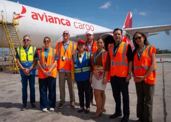 Aviation News 17/8: Avianca Cargo vận chuyển thêm 60 tấn hàng cứu trợ tới Colombia sau động đất