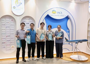 [VACS] Trao quà Trung thu, gửi lời tri ân đến người lao động