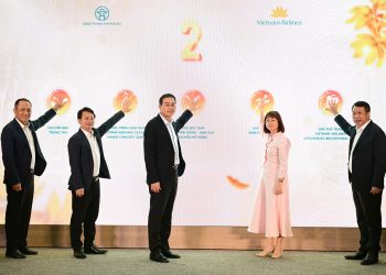 Vietnam Airlines đưa sắc thu Hà Nội đến gần du khách qua  “Chạm Thu Hà Nội 2026”