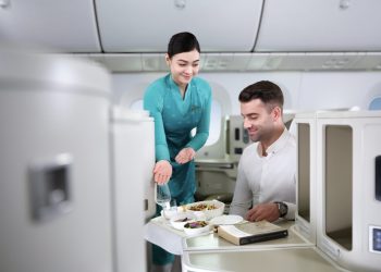 Vietnam Airlines tiếp tục góp mặt tại World Travel Awards 2026