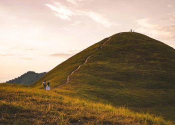 Về miền non nước Cao Bằng: Lạc vào bản giao hưởng xanh của suối Lê-nin và những triền cỏ đổi màu