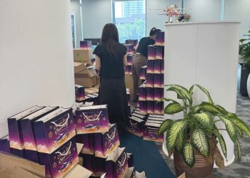 Hậu trường chuẩn bị chuyến bay Chạm Trăng