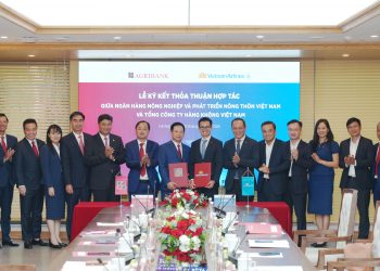 Hai ông lớn ngành hàng không và tài chính –  ngân hàng ‘bắt tay’, nâng tầm hệ sinh thái với hàng chục triệu khách hàng