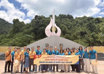 Về Vũng Rô, tri ân những người lính Đoàn tàu Không số